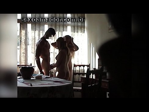 ❤️ Tugann cairde gnéis cuireadh d'fhear ollmhór agus do thriúr in éineacht leis Físeán fuck  ag ga.pornolymp.ru ﹏