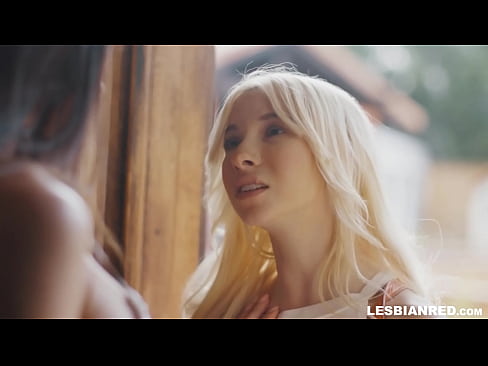 ❤️ Tagann an cailín abhaile cúpla mí ina dhiaidh sin agus itheann sí pussy a leasmham Físeán fuck  ag ga.pornolymp.ru ﹏