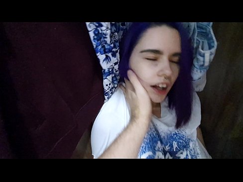 ❤️ Aimsíodh mo SIS sa closet agus chabhraigh sí cum Físeán fuck ag ga.pornolymp.ru ﹏